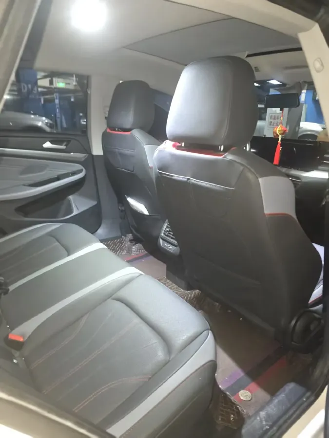 2022 Jetour DASHING i-DM 1.5T 156HP L4 3DHT PHEV 19.27KWH,autocango,china used car exporter,china ev exporter,chinese used car exporter,chinese used ev exporter