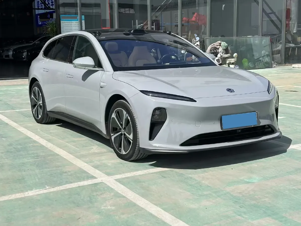 2024 NIO ET5T BEV 75KWH,autocango,china used car exporter,china ev exporter,chinese used car exporter,chinese used ev exporter