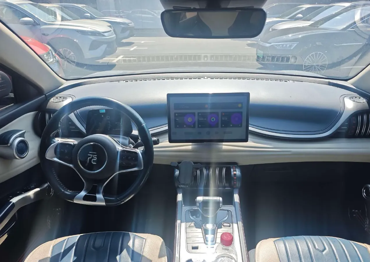 2022 Roewe RX5 MAX 1.5T 181HP L4 6AT,autocango,china used car exporter,china ev exporter,chinese used car exporter,chinese used ev exporter