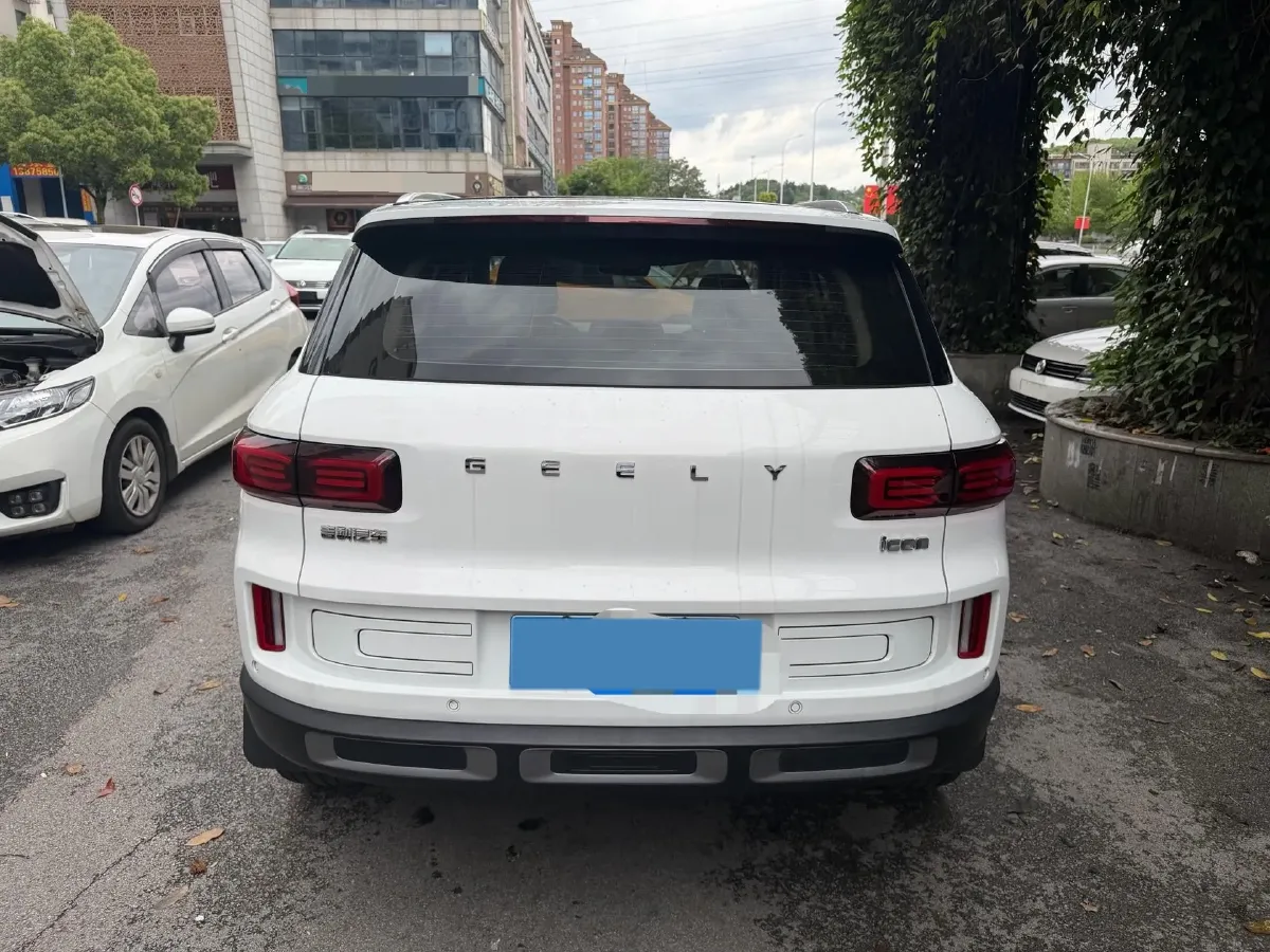 2020 Geely ICON 1.5T 177HP L3 7DCT,autocango,china used car exporter,china ev exporter,chinese used car exporter,chinese used ev exporter
