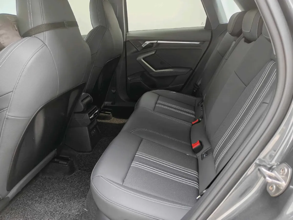 2024 Audi A3 1.4T 150HP L4 7DCT,autocango,china used car exporter,china ev exporter,chinese used car exporter,chinese used ev exporter