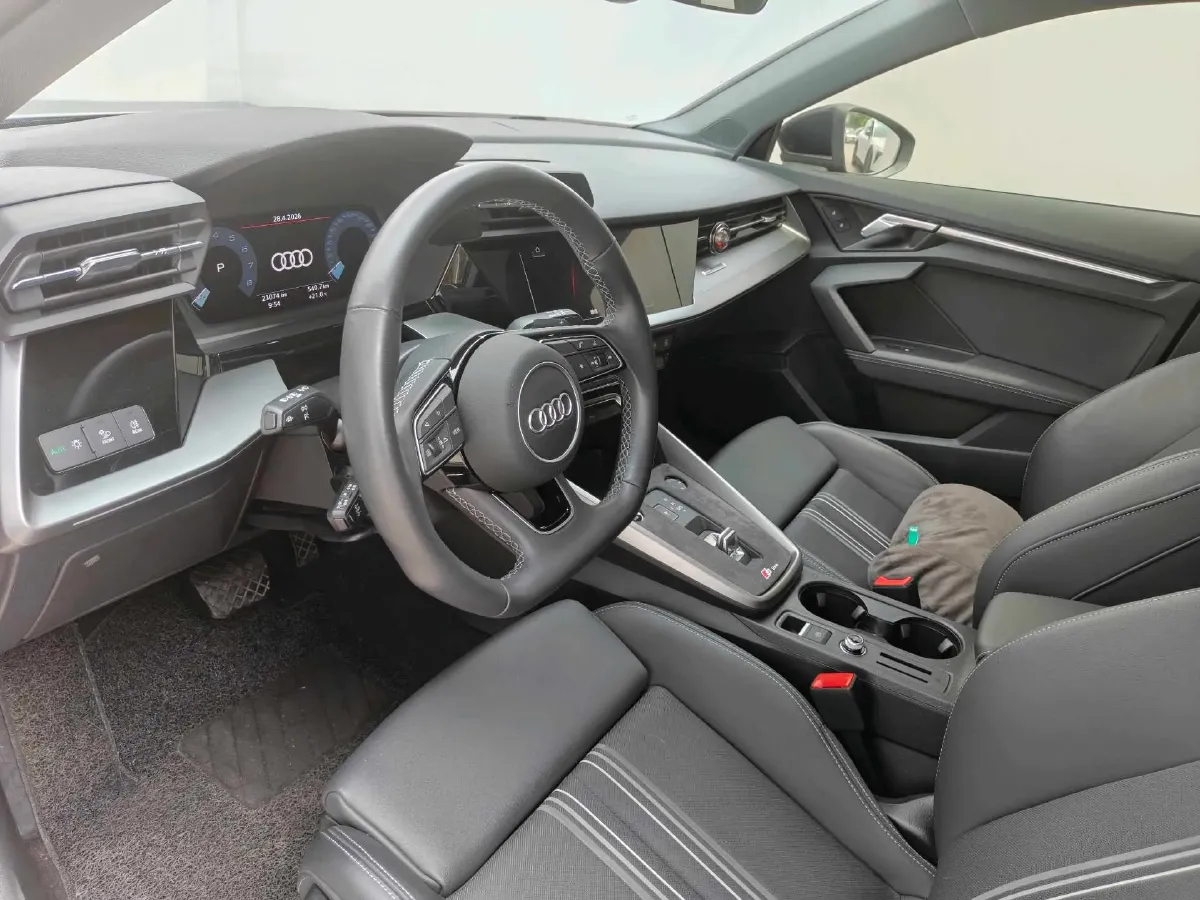 2024 Audi A3 1.4T 150HP L4 7DCT,autocango,china used car exporter,china ev exporter,chinese used car exporter,chinese used ev exporter