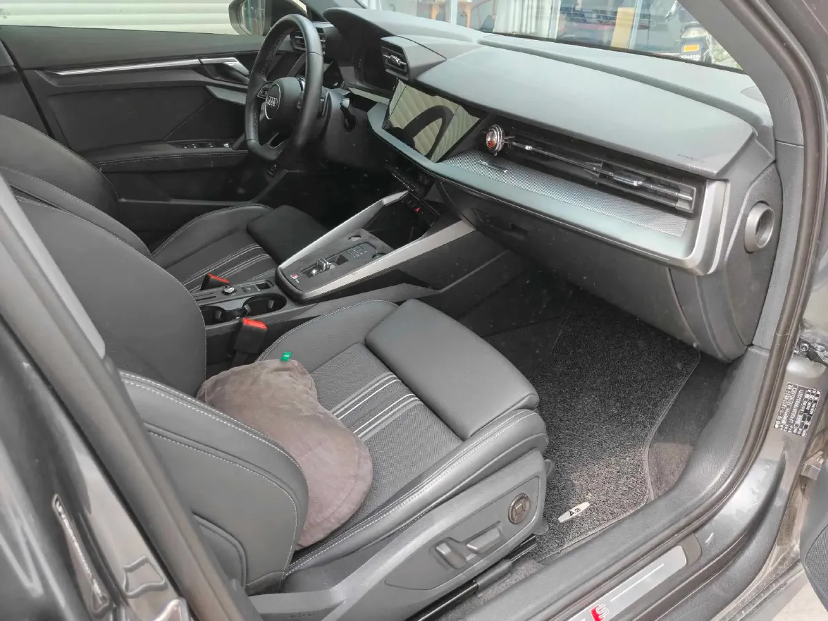 2024 Audi A3 1.4T 150HP L4 7DCT,autocango,china used car exporter,china ev exporter,chinese used car exporter,chinese used ev exporter