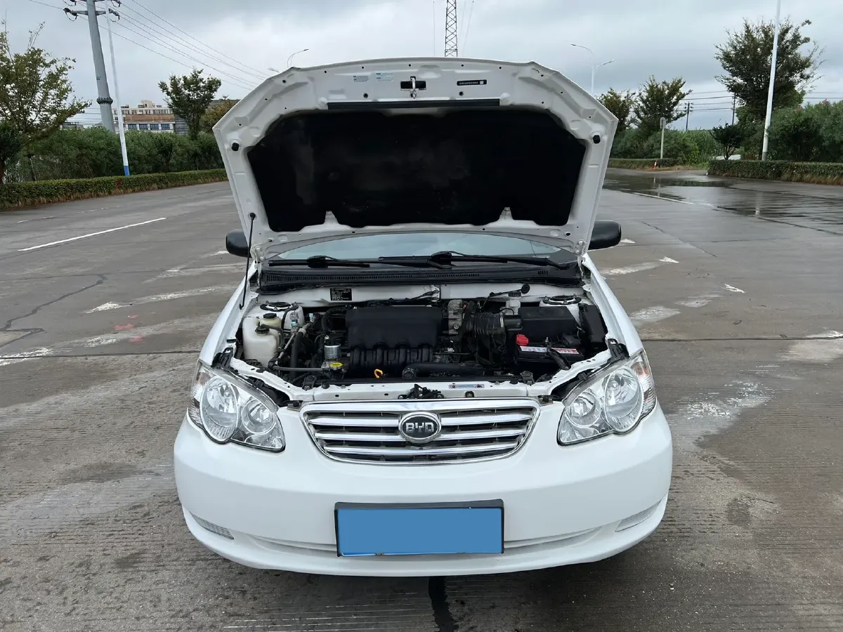 2020 BYD F3 1.5L 109HP L4 5MT,autocango,china used car exporter,china ev exporter,chinese used car exporter,chinese used ev exporter
