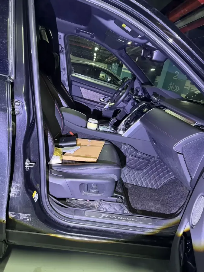 2021 Land Rover Discovery Sport 2.0T 249HP L4 9AT,autocango,china used car exporter,china ev exporter,chinese used car exporter,chinese used ev exporter