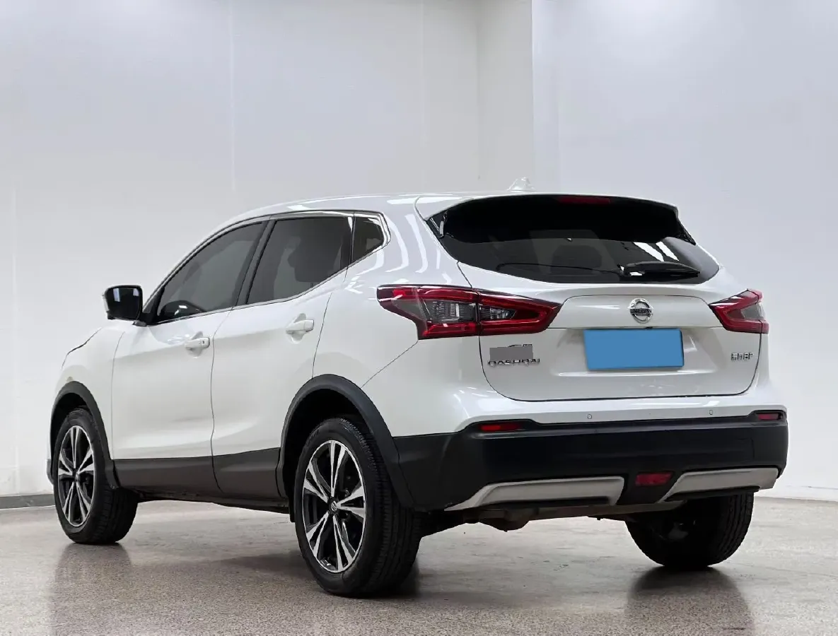 2022 Nissan Qashqai 2.0L 151HP L4 CVT,autocango,china used car exporter,china ev exporter,chinese used car exporter,chinese used ev exporter