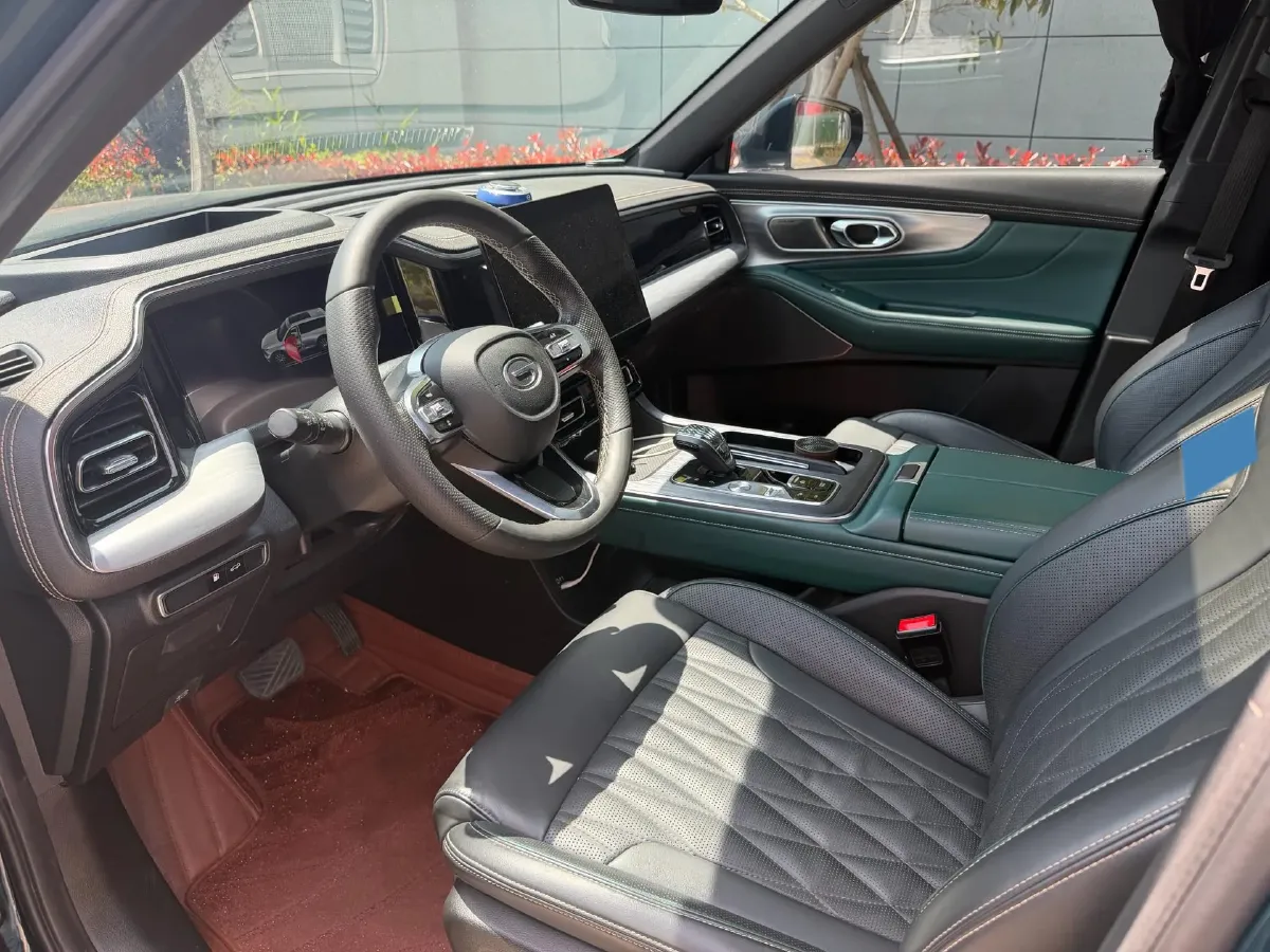 2022 GAC Trumpchi GS8 2.0T 252HP L4 8AT,autocango,china used car exporter,china ev exporter,chinese used car exporter,chinese used ev exporter