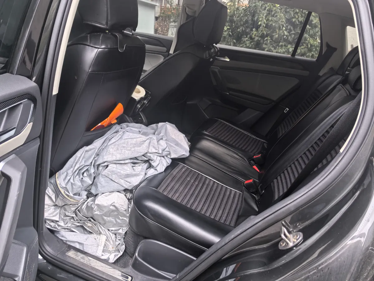 2023 Volkswagen Tayron 2.0T 186HP L4 7DCT,autocango,china used car exporter,china ev exporter,chinese used car exporter,chinese used ev exporter