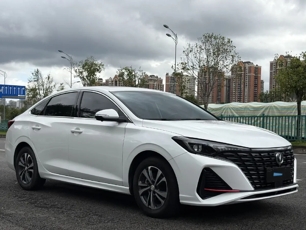 2021 ChangAn Eado 1.4T 160HP L4 7DCT,autocango,china used car exporter,china ev exporter,chinese used car exporter,chinese used ev exporter