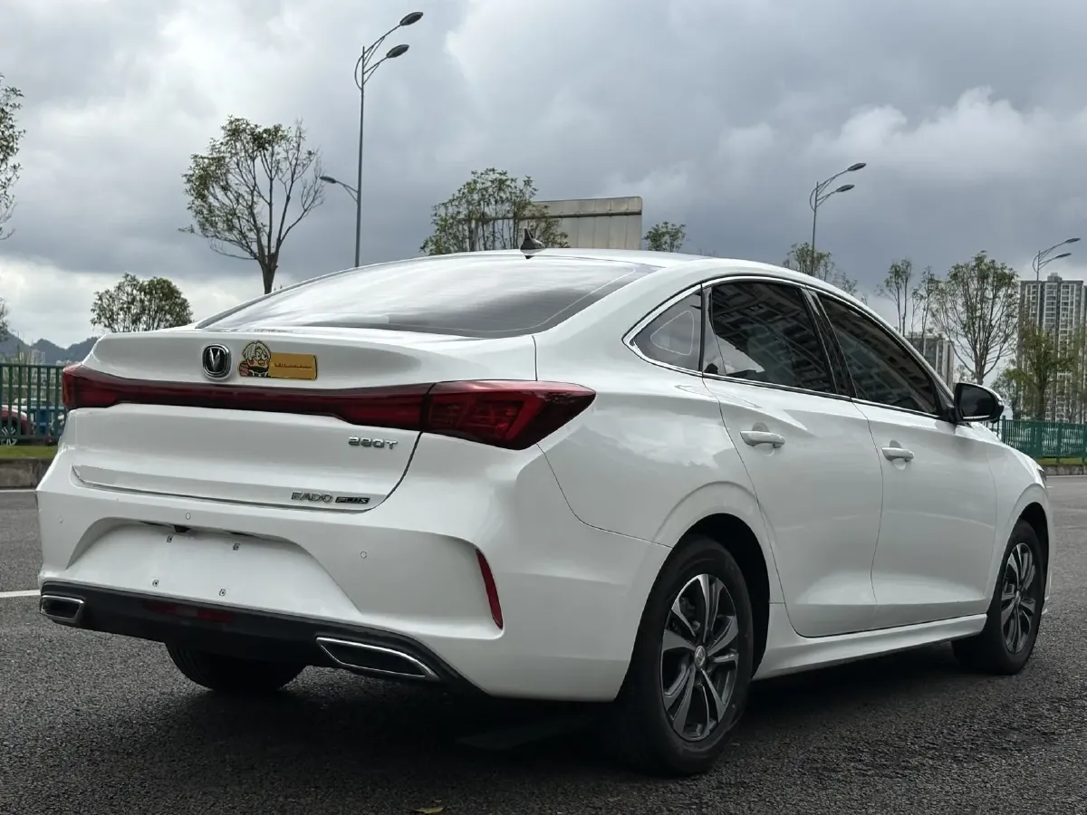 2021 ChangAn Eado 1.4T 160HP L4 7DCT,autocango,china used car exporter,china ev exporter,chinese used car exporter,chinese used ev exporter