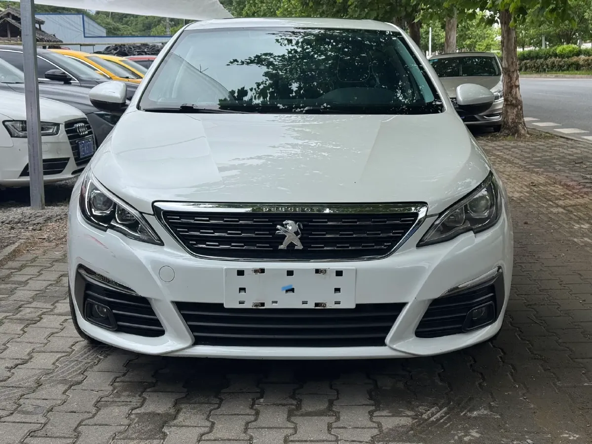 2018 Peugeot 308 1.6L 117HP L4 6AT,autocango,china used car exporter,china ev exporter,chinese used car exporter,chinese used ev exporter