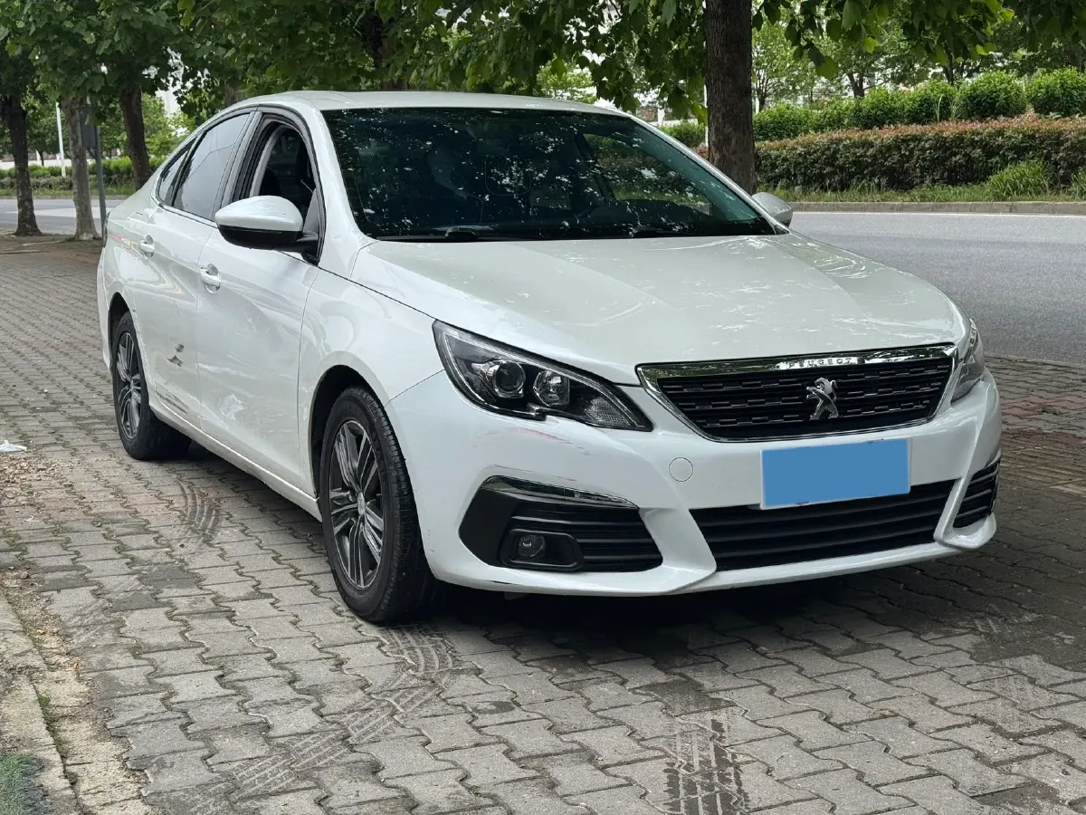 2018 Peugeot 308 1.6L 117HP L4 6AT,autocango,china used car exporter,china ev exporter,chinese used car exporter,chinese used ev exporter