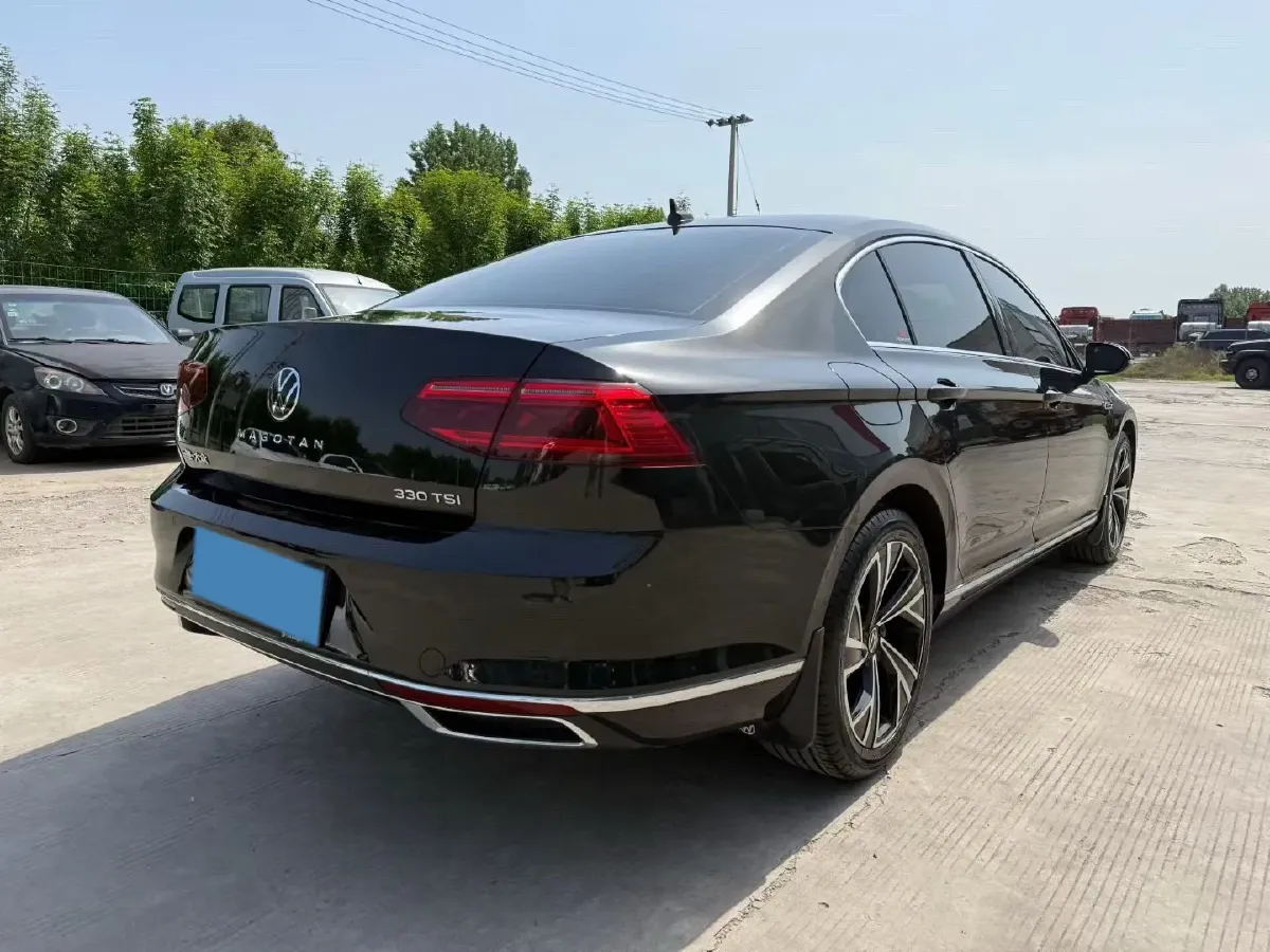 2020 Volkswagen Magotan 2.0T 186HP L4 7DCT,autocango,china used car exporter,china ev exporter,chinese used car exporter,chinese used ev exporter