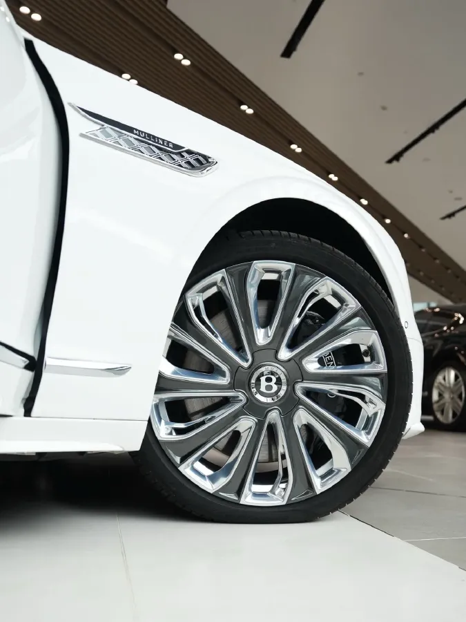 2025 Bentley Flying Spur 4.0T 600HP V8 8DCT PHEV 25.9KWH,autocango,china used car exporter,china ev exporter,chinese used car exporter,chinese used ev exporter