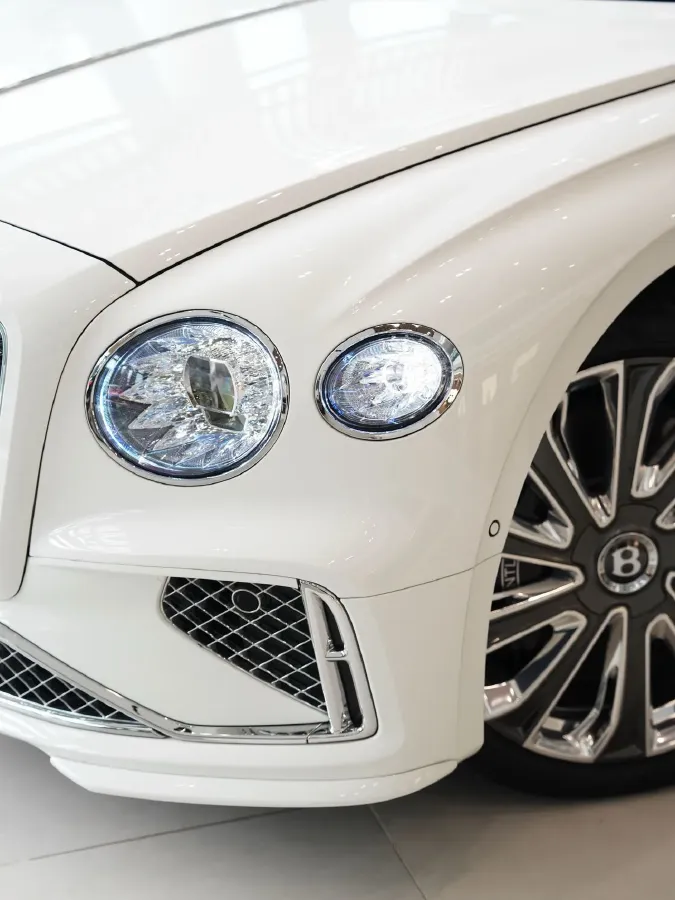 2025 Bentley Flying Spur 4.0T 600HP V8 8DCT PHEV 25.9KWH,autocango,china used car exporter,china ev exporter,chinese used car exporter,chinese used ev exporter