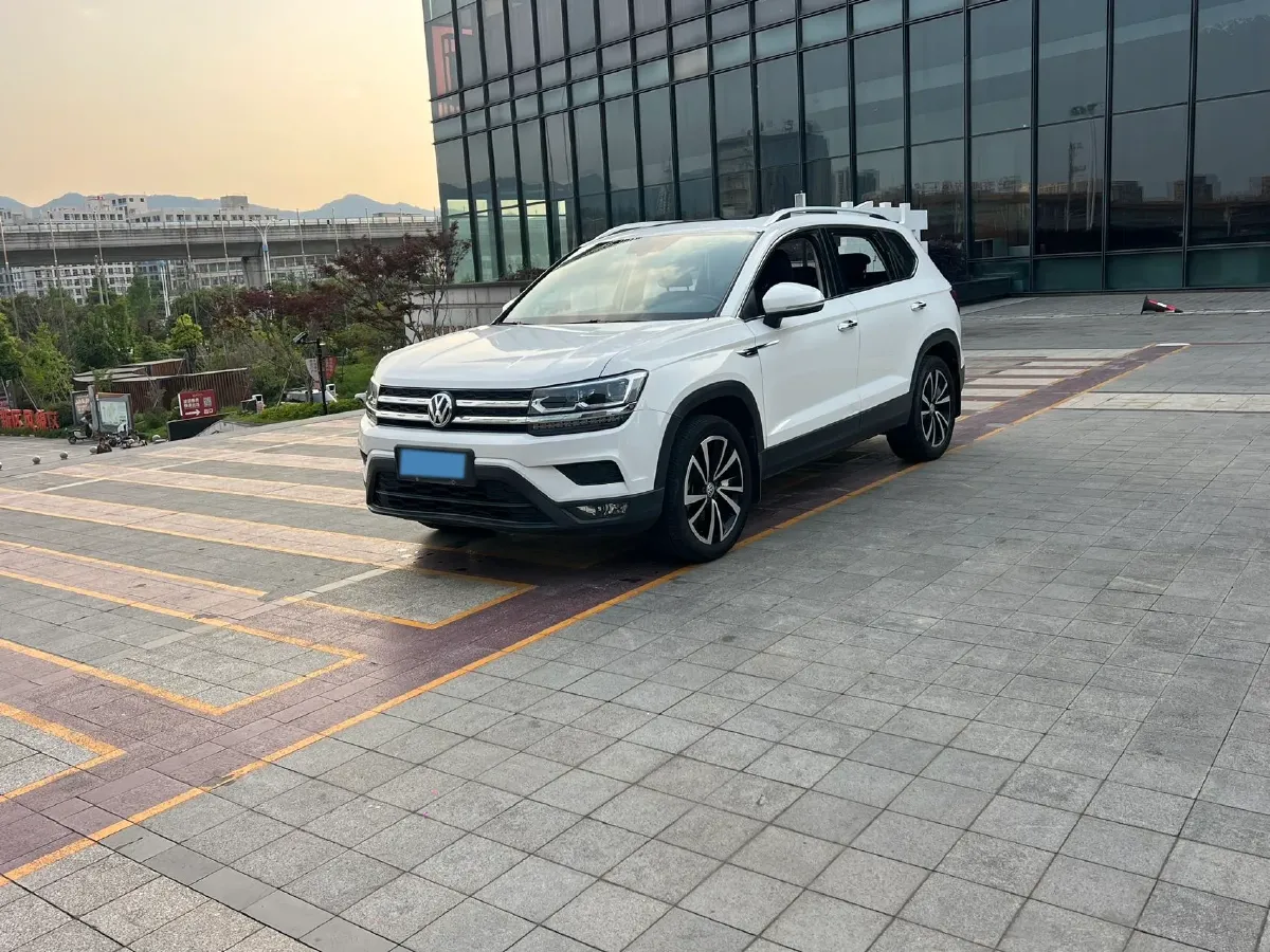 2020 Volkswagen Tharu 1.4T 150HP L4 7DCT,autocango,china used car exporter,china ev exporter,chinese used car exporter,chinese used ev exporter