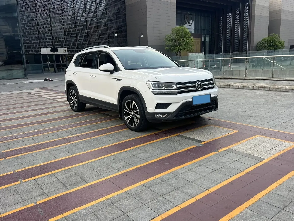 2020 Volkswagen Tharu 1.4T 150HP L4 7DCT,autocango,china used car exporter,china ev exporter,chinese used car exporter,chinese used ev exporter