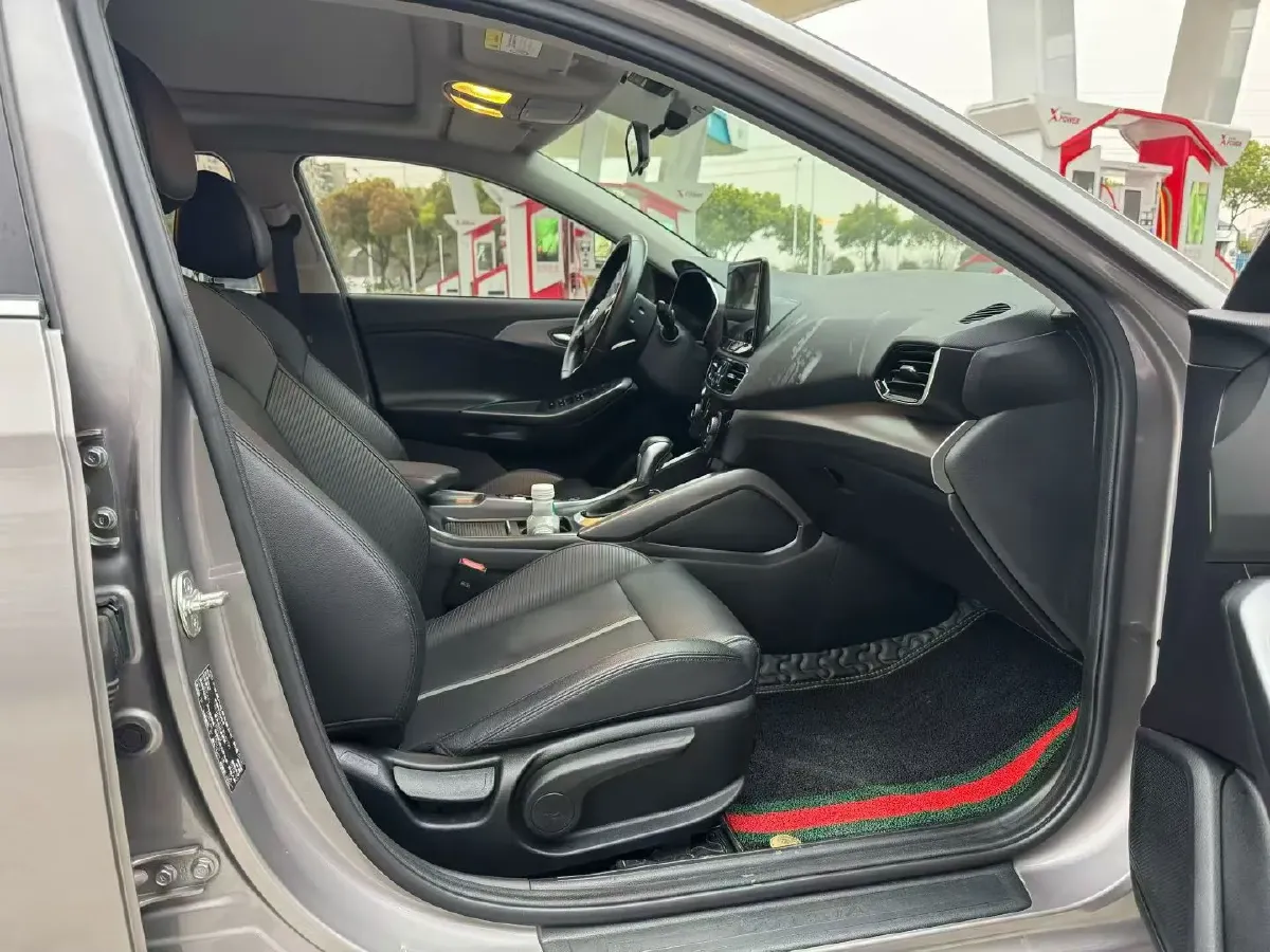 2019 Hyundai La Festa 1.6T 204HP L4 7DCT,autocango,china used car exporter,china ev exporter,chinese used car exporter,chinese used ev exporter