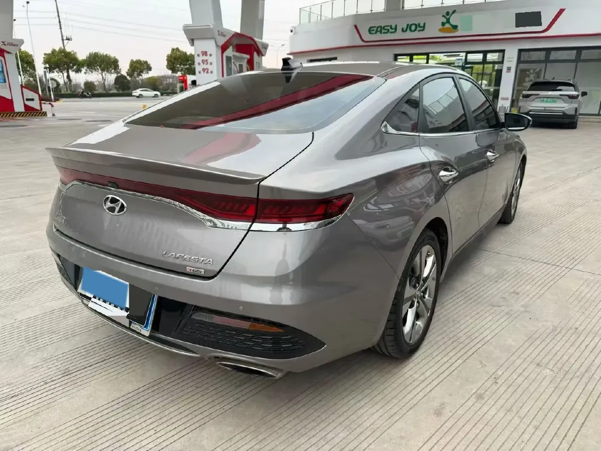 2019 Hyundai La Festa 1.6T 204HP L4 7DCT,autocango,china used car exporter,china ev exporter,chinese used car exporter,chinese used ev exporter