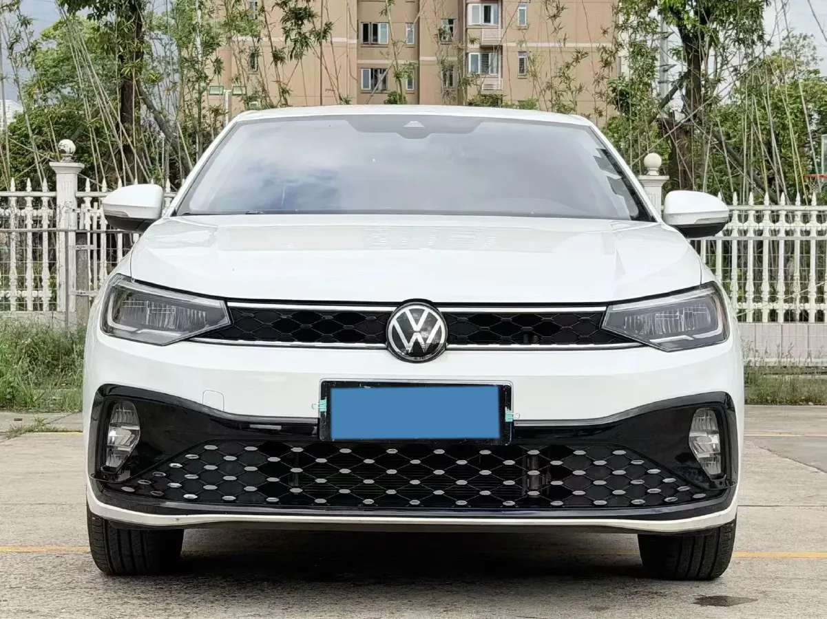 2025 ChangAn Eado 1.5T 192HP L4 7DCT,autocango,china used car exporter,china ev exporter,chinese used car exporter,chinese used ev exporter