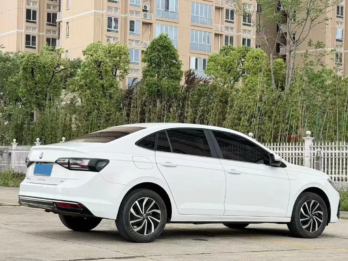 2025 ChangAn Eado 1.5T 192HP L4 7DCT,autocango,china used car exporter,china ev exporter,chinese used car exporter,chinese used ev exporter