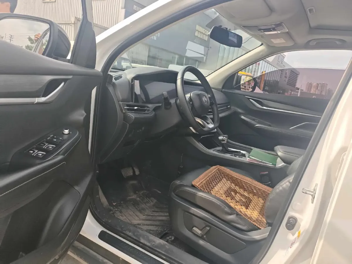 2021 ChangAn CS55 Plus 1.5T 180HP L4 7DCT,autocango,china used car exporter,china ev exporter,chinese used car exporter,chinese used ev exporter