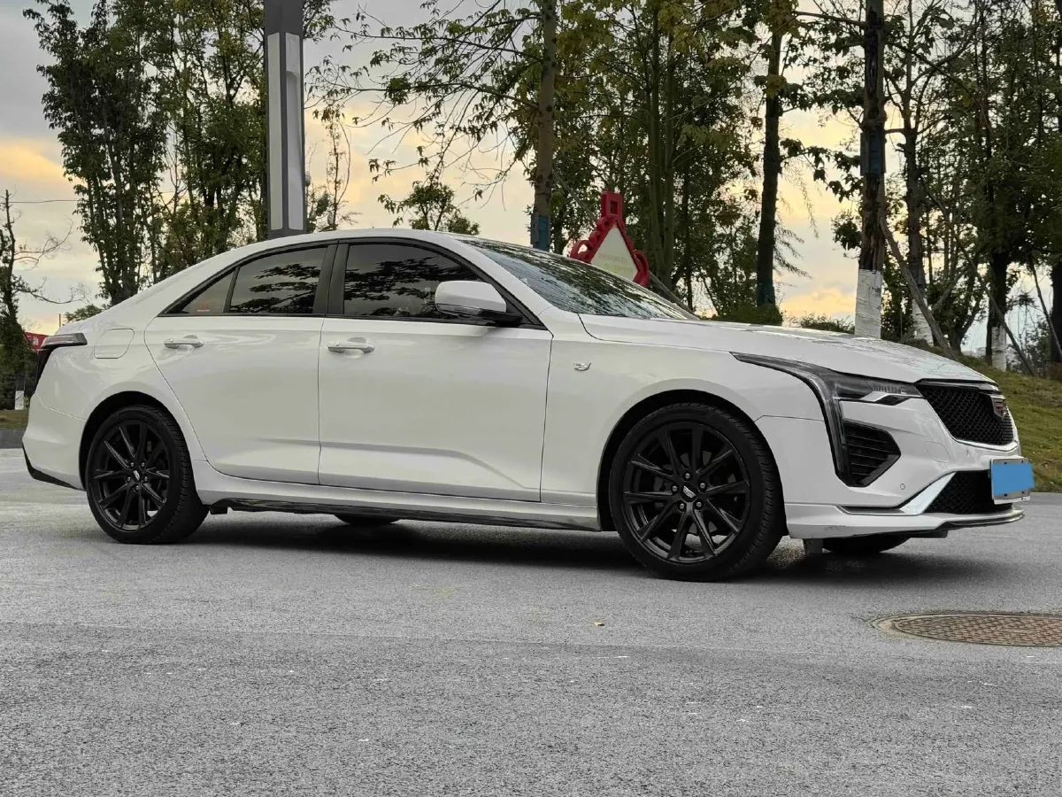 2021 Cadillac CT4 2.0T 237HP L4 8AT,autocango,china used car exporter,china ev exporter,chinese used car exporter,chinese used ev exporter