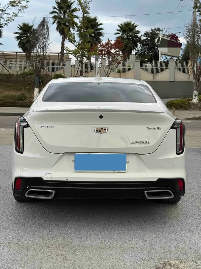 2021 Cadillac CT4 2.0T 237HP L4 8AT,autocango,china used car exporter,china ev exporter,chinese used car exporter,chinese used ev exporter