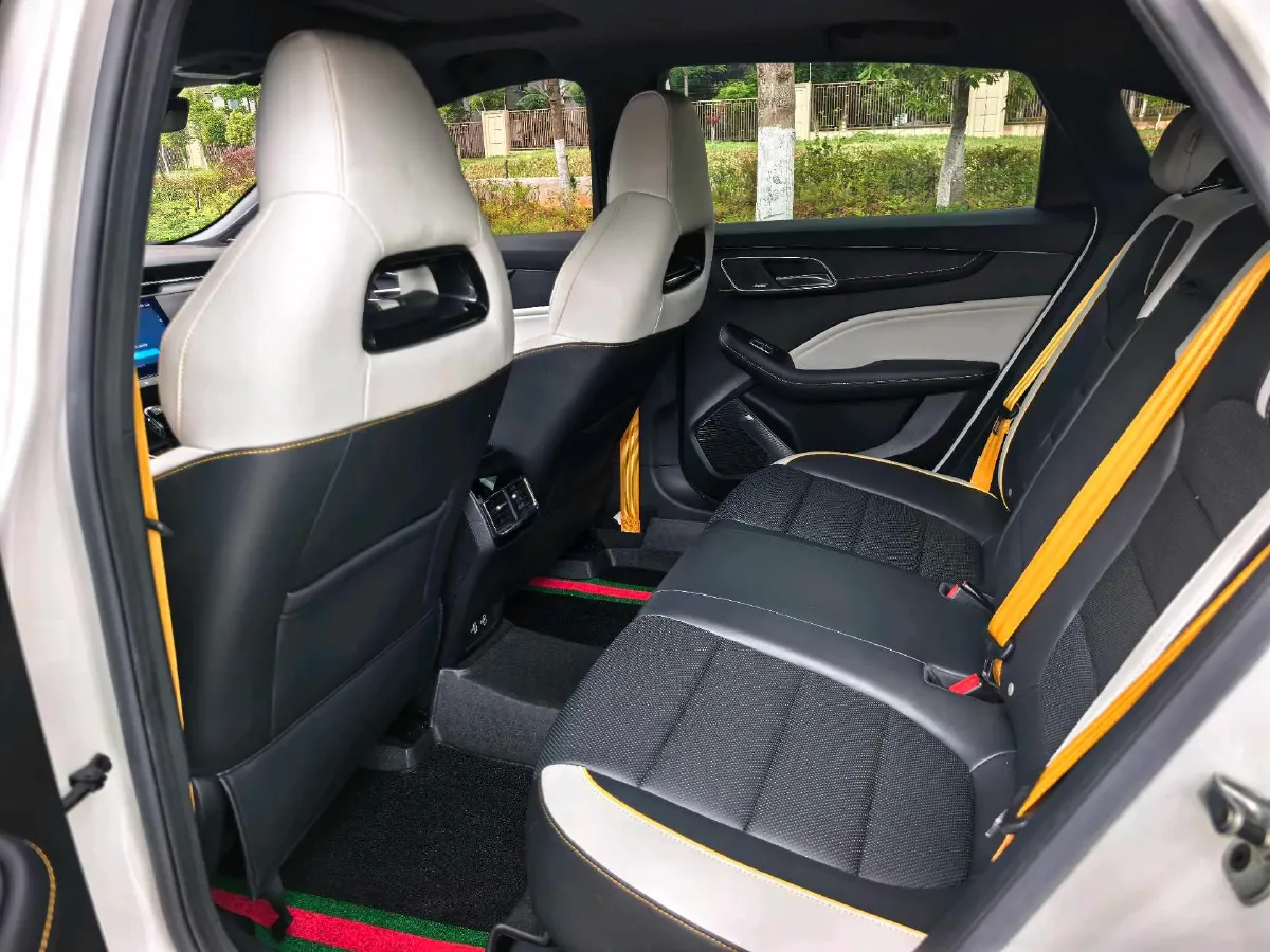 2020 MG MG6 1.5T 181HP L4 7DCT,autocango,china used car exporter,china ev exporter,chinese used car exporter,chinese used ev exporter