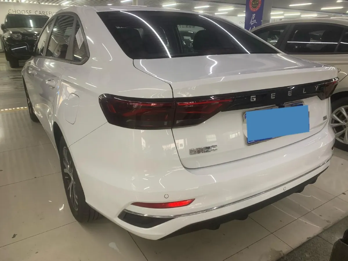 2023 Geely Emgrand 1.5L 127HP L4 5MT,autocango,china used car exporter,china ev exporter,chinese used car exporter,chinese used ev exporter