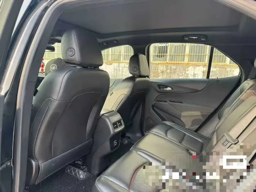 2022 Chevrolet Equinox 2.0T 237HP L4 9AT,autocango,china used car exporter,china ev exporter,chinese used car exporter,chinese used ev exporter