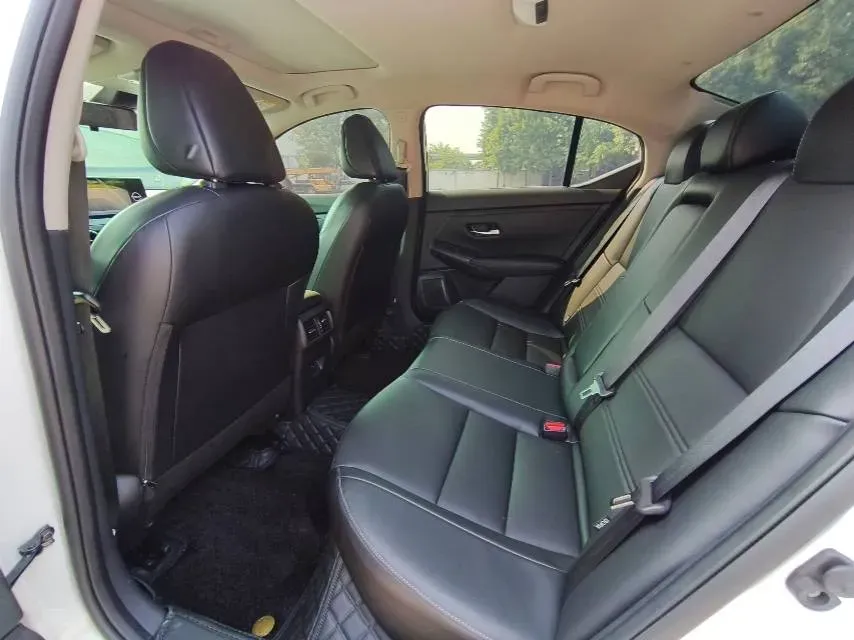 2023 Nissan Sylphy 1.6L 135HP L4 CVT,autocango,china used car exporter,china ev exporter,chinese used car exporter,chinese used ev exporter