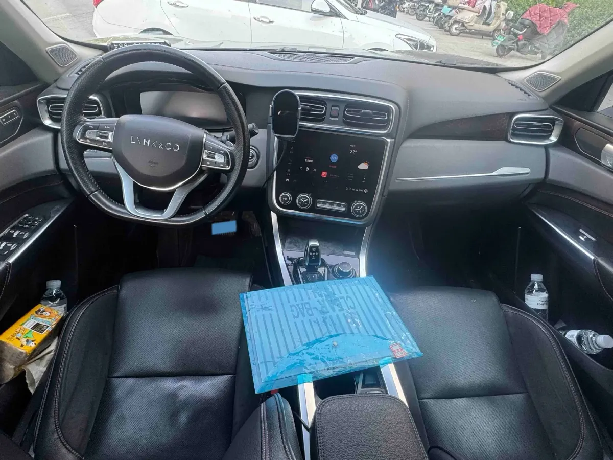 2019 LYNK&CO 01 2.0T 190HP L4 7DCT,autocango,china used car exporter,china ev exporter,chinese used car exporter,chinese used ev exporter