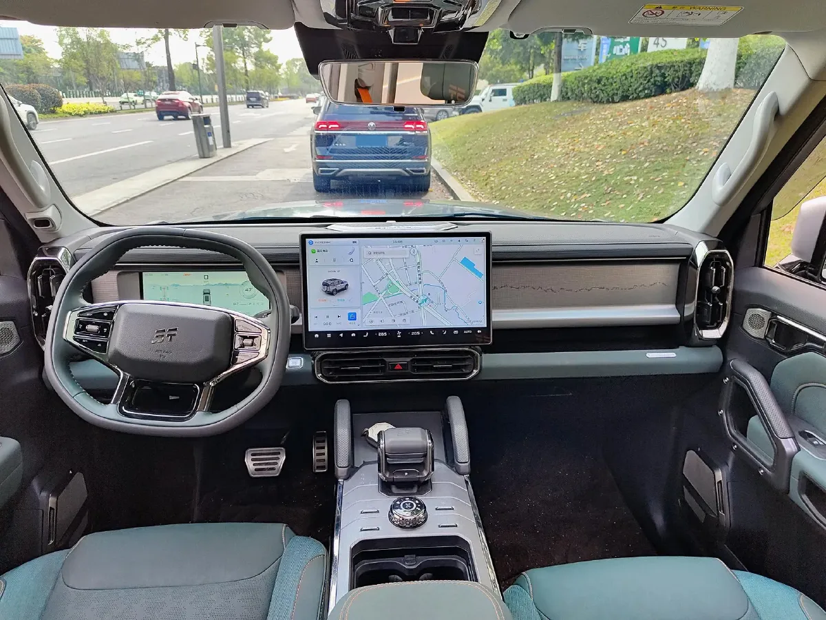 2023 Jetour Traveller 2.0T 254HP L4 7DCT,autocango,china used car exporter,china ev exporter,chinese used car exporter,chinese used ev exporter