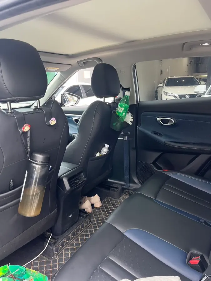 2023 GAC Trumpchi GS3 1.5T 177HP L4 7DCT,autocango,china used car exporter,china ev exporter,chinese used car exporter,chinese used ev exporter