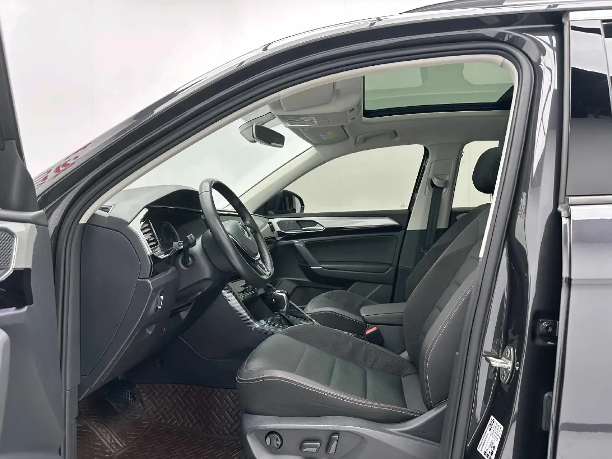 2022 Volkswagen Tayron 1.4T 150HP L4 7DCT,autocango,china used car exporter,china ev exporter,chinese used car exporter,chinese used ev exporter