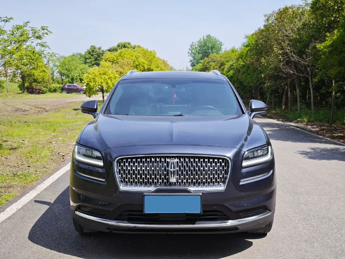 2021 Lincoln Nautilus 2.0T 245HP L4 8AT,autocango,china used car exporter,china ev exporter,chinese used car exporter,chinese used ev exporter