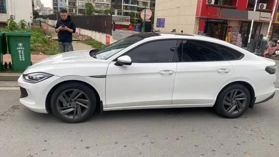 2024 Volkswagen Lamando 1.2T 116HP L4 7DCT,autocango,china used car exporter,china ev exporter,chinese used car exporter,chinese used ev exporter
