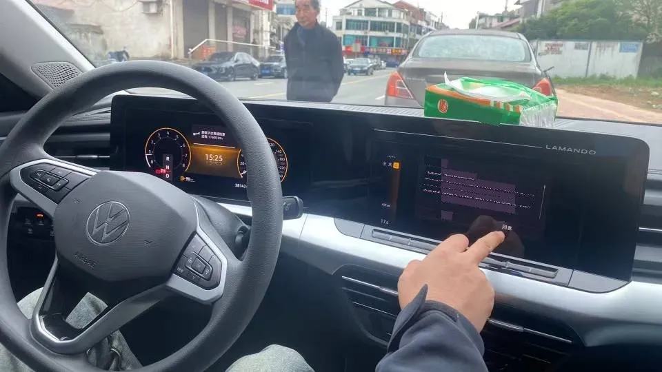 2024 Volkswagen Lamando 1.2T 116HP L4 7DCT,autocango,china used car exporter,china ev exporter,chinese used car exporter,chinese used ev exporter