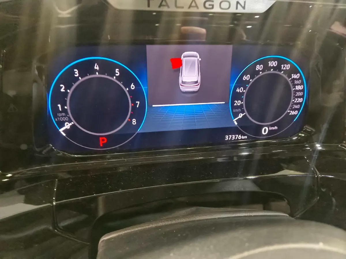 2021 Volkswagen Talagon 2.0T 220HP L4 7DCT,autocango,china used car exporter,china ev exporter,chinese used car exporter,chinese used ev exporter