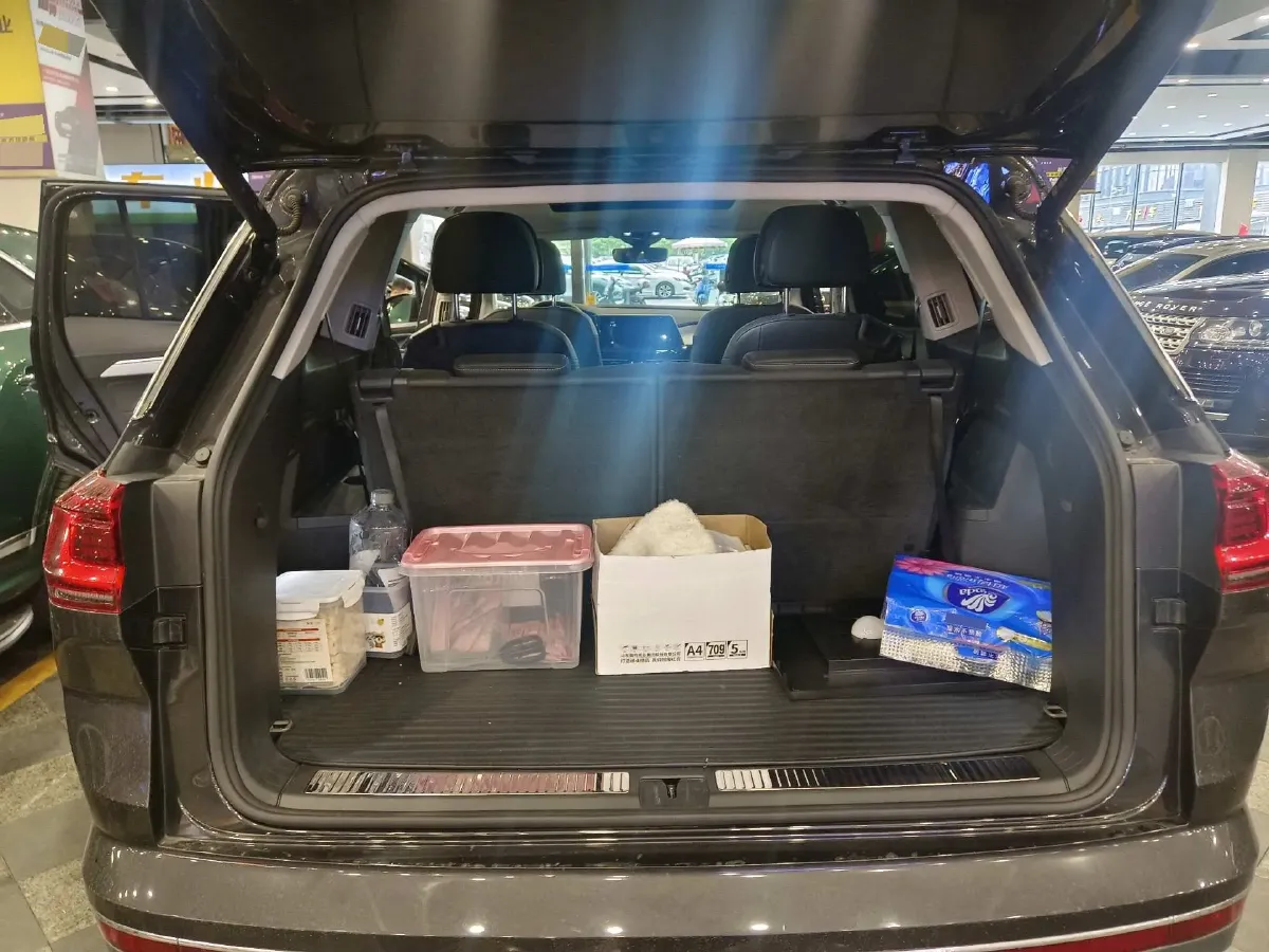 2021 Volkswagen Talagon 2.0T 220HP L4 7DCT,autocango,china used car exporter,china ev exporter,chinese used car exporter,chinese used ev exporter