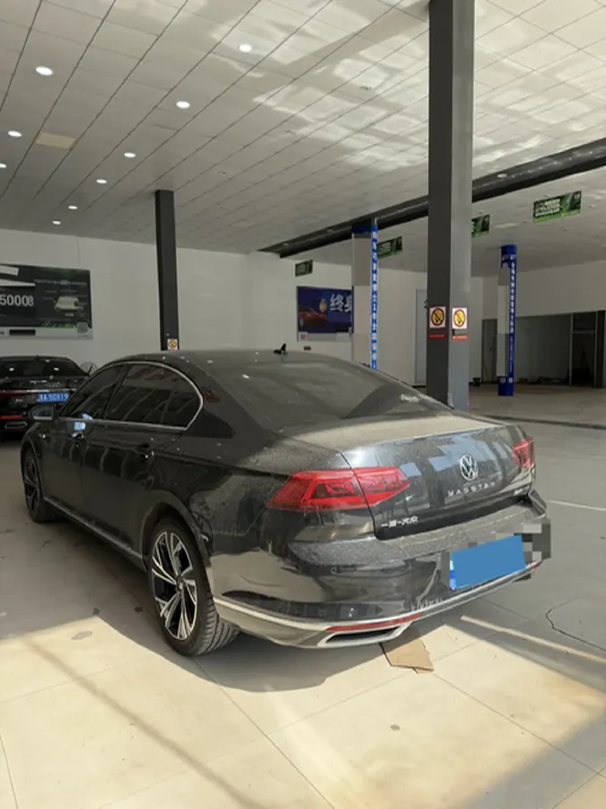 2021 Volkswagen Magotan 2.0T 186HP L4 7DCT,autocango,china used car exporter,china ev exporter,chinese used car exporter,chinese used ev exporter