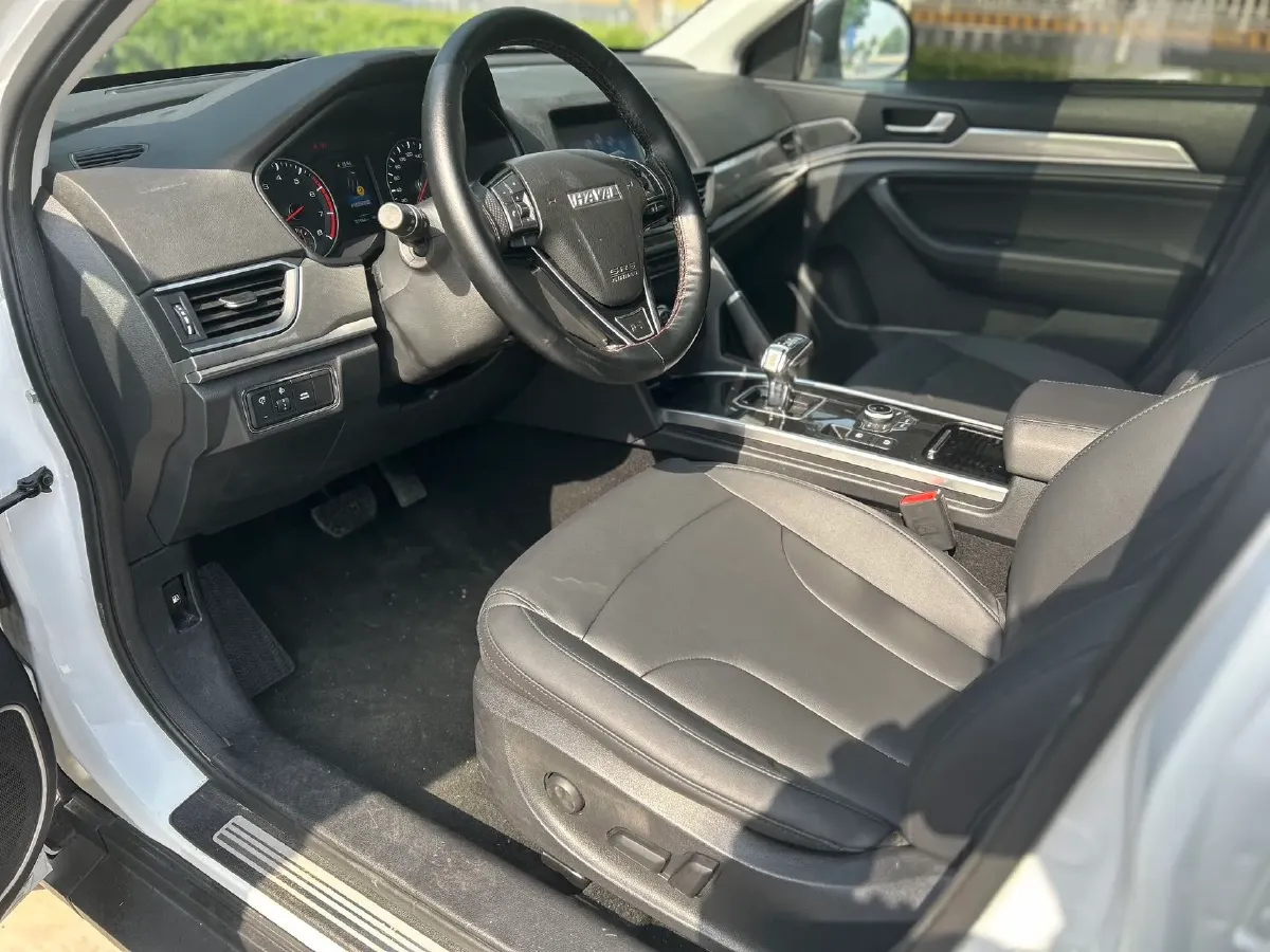 2018 Haval H6 1.5T 150HP L4 7DCT,autocango,china used car exporter,china ev exporter,chinese used car exporter,chinese used ev exporter