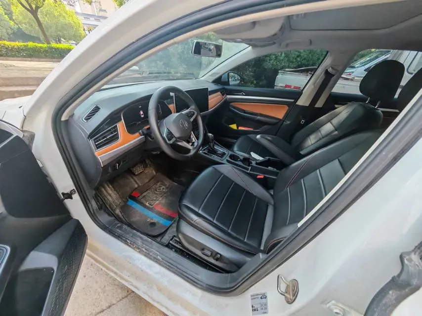 2023 Volkswagen Bora 1.2T 116HP L4 7DCT,autocango,china used car exporter,china ev exporter,chinese used car exporter,chinese used ev exporter