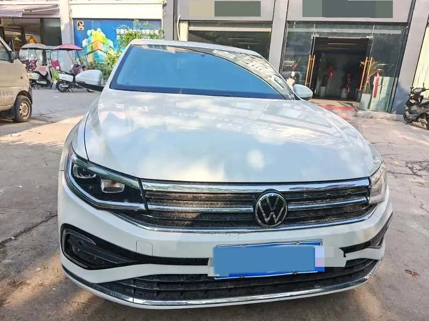 2023 Volkswagen Bora 1.2T 116HP L4 7DCT,autocango,china used car exporter,china ev exporter,chinese used car exporter,chinese used ev exporter