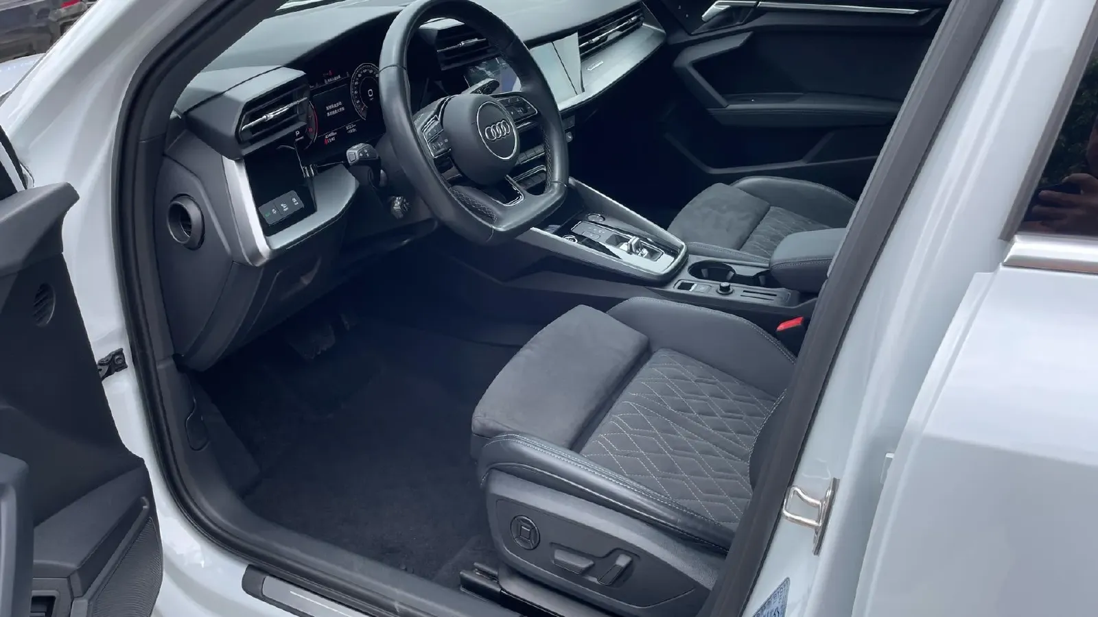 2023 Audi A3 1.4T 150HP L4 7DCT,autocango,china used car exporter,china ev exporter,chinese used car exporter,chinese used ev exporter