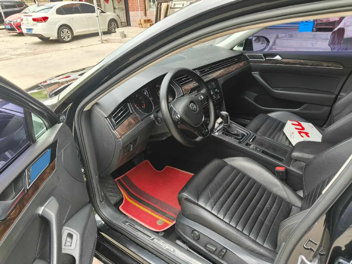 2018 Volkswagen Magotan 1.8T 180HP L4 7DCT,autocango,china used car exporter,china ev exporter,chinese used car exporter,chinese used ev exporter