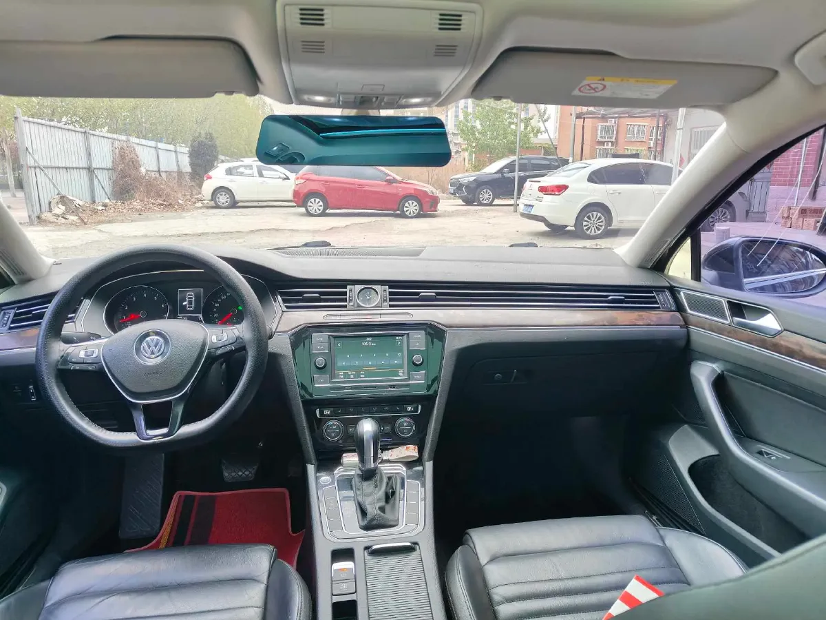 2018 Volkswagen Magotan 1.8T 180HP L4 7DCT,autocango,china used car exporter,china ev exporter,chinese used car exporter,chinese used ev exporter