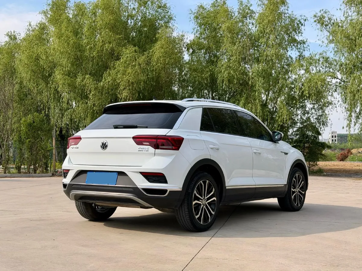 2019 Volkswagen T-Roc 1.4T 150HP L4 7DCT,autocango,china used car exporter,china ev exporter,chinese used car exporter,chinese used ev exporter