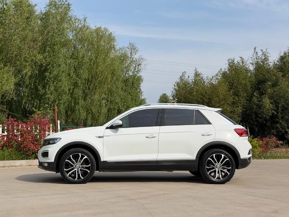 2019 Volkswagen T-Roc 1.4T 150HP L4 7DCT,autocango,china used car exporter,china ev exporter,chinese used car exporter,chinese used ev exporter